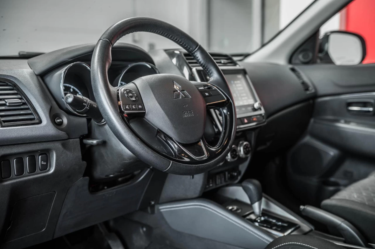 2022 Mitsubishi RVR ES AWC+SIEGES.CHAUFF+CARPLAY+BLUETOOTH+CAM.RECUL Main Image