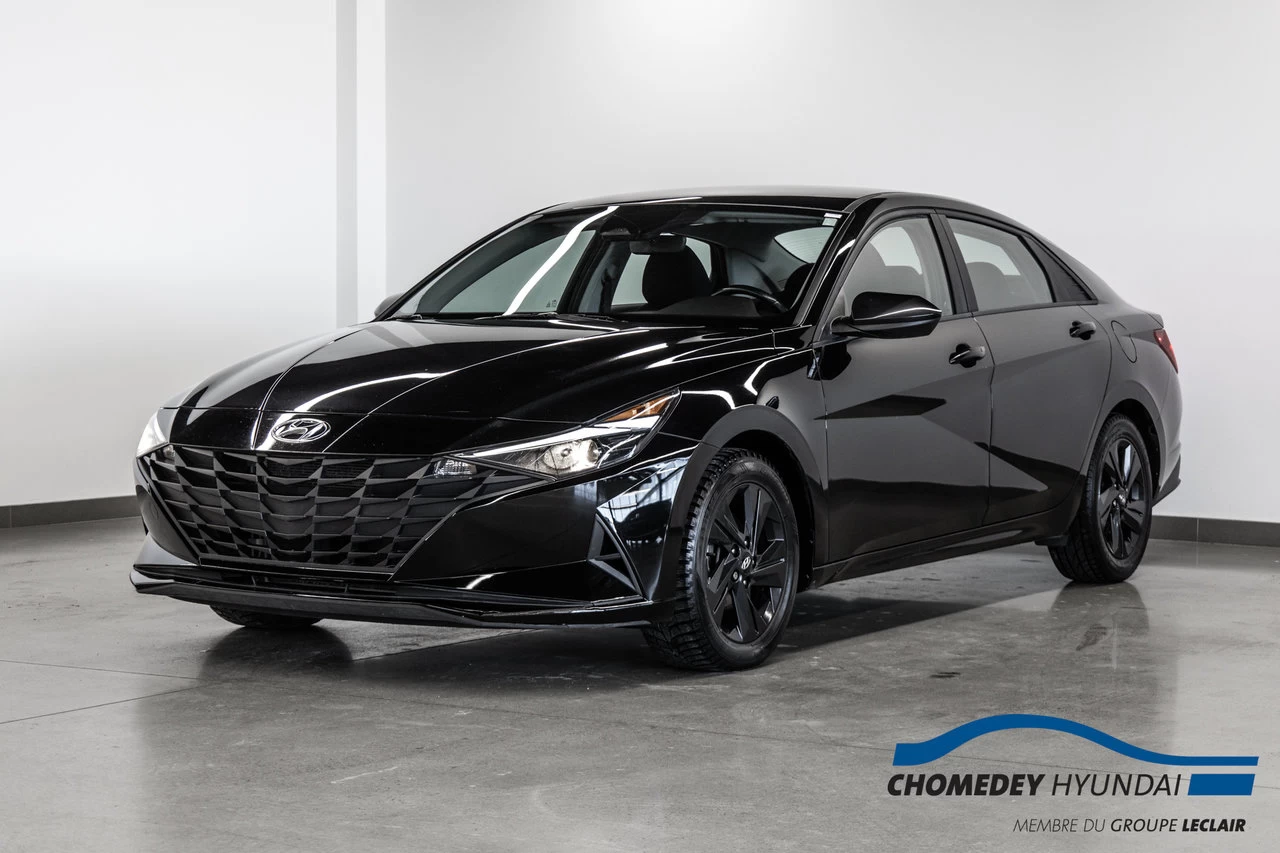 2022 Hyundai Elantra hybrid Preferred Main Image