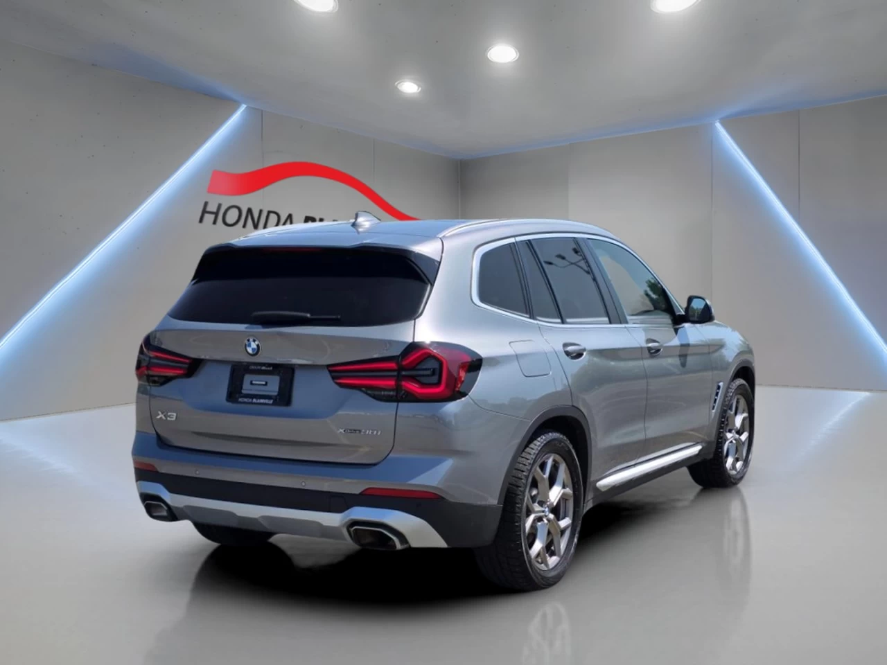 2023 BMW X3 Sports Activity Vehicle Main Image