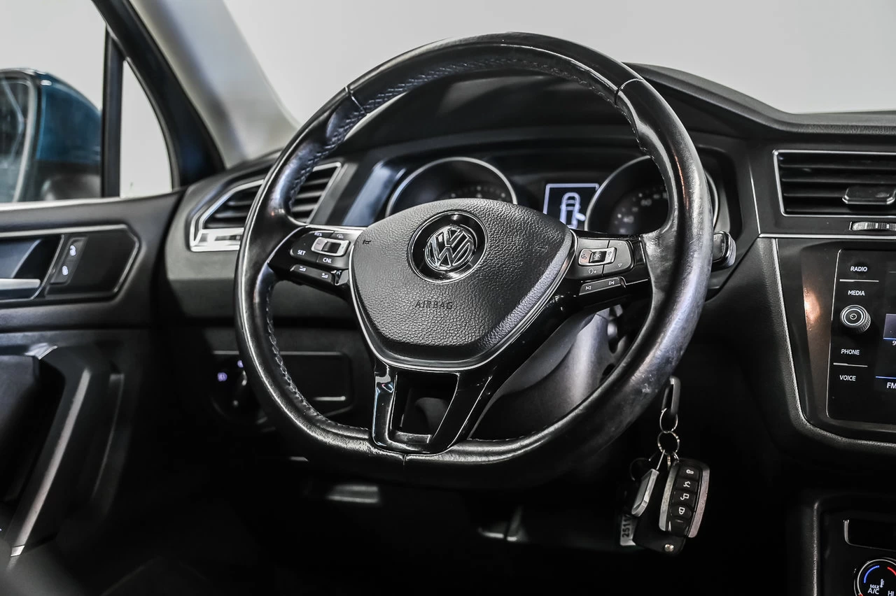 2018 Volkswagen Tiguan Trendline Awd Main Image