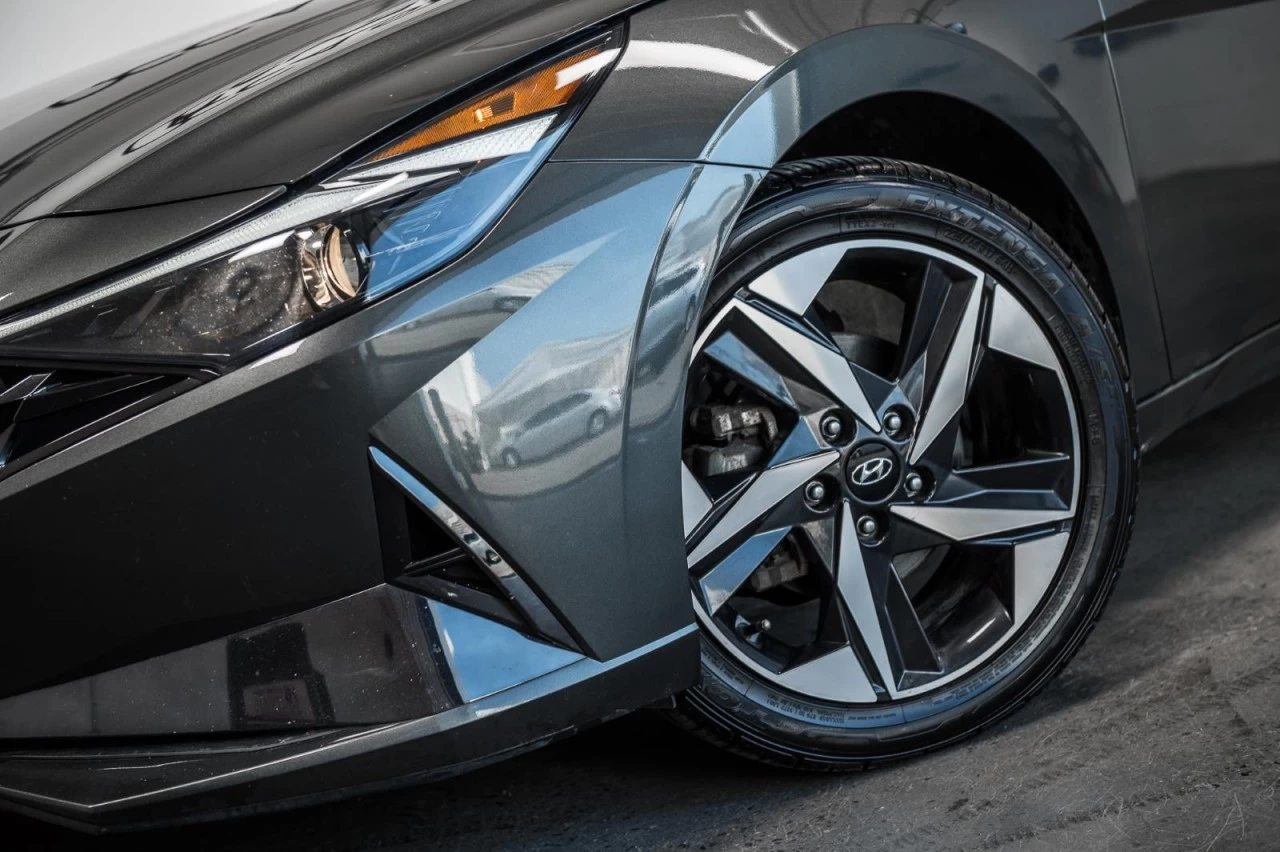 2023 Hyundai Elantra Luxury CUIR+CARPLAY+SIEGES.CHAUFFANTS Main Image