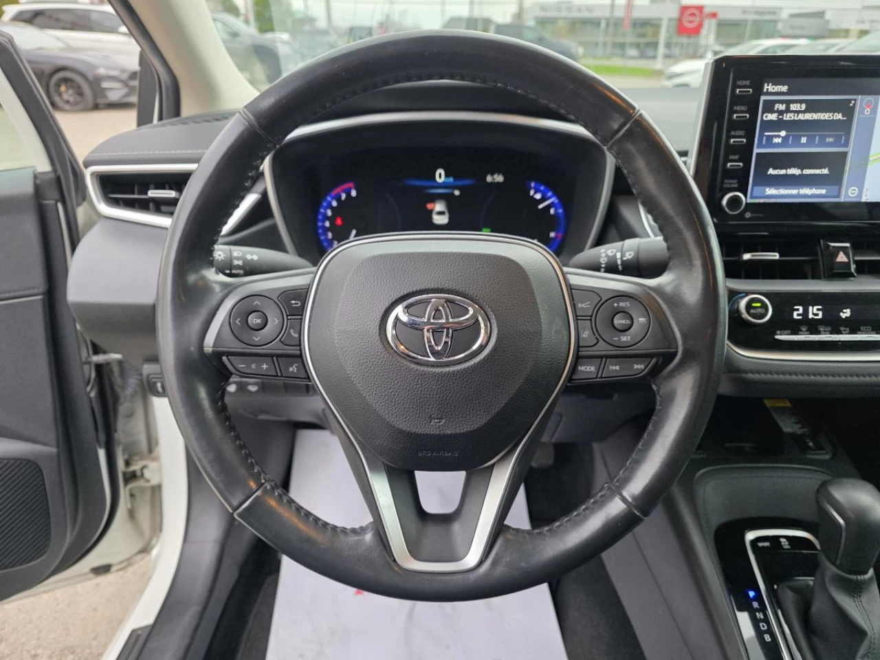 2020 Toyota Corolla LE CVT Main Image