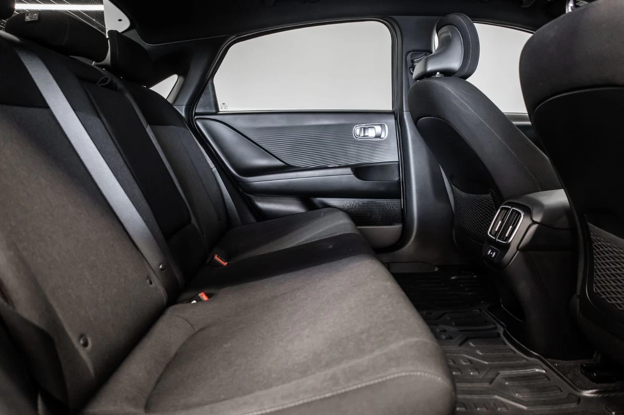 2023 Hyundai IONIQ 6 Preferred Awd Image principale