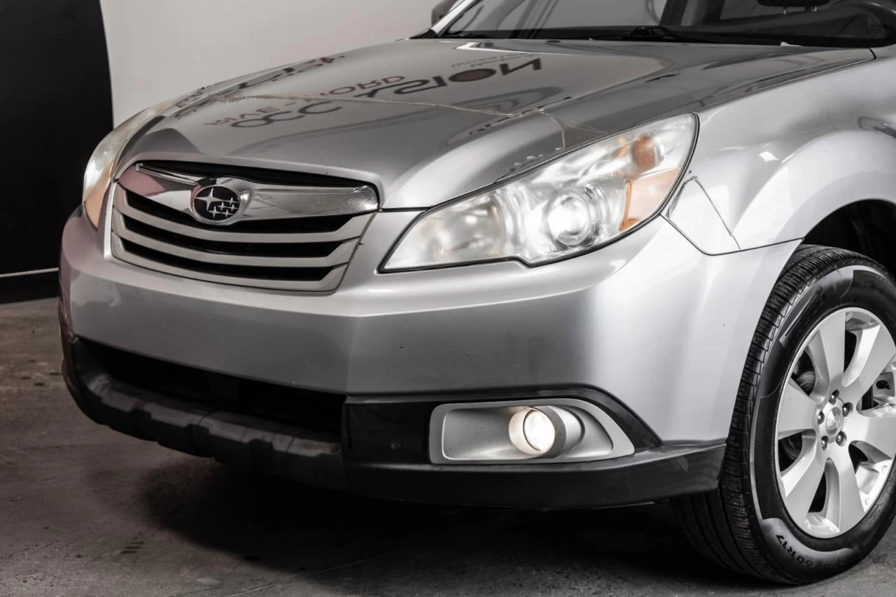 2012 Subaru Outback Automatique -4x4 Image principale