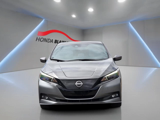 Nissan LEAF SV Hatchback 2023