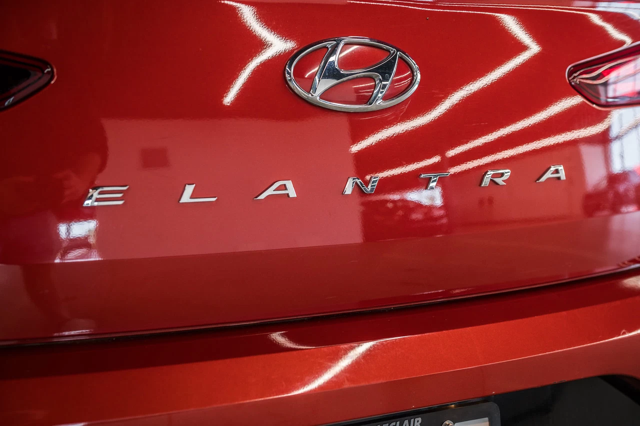 2020 Hyundai Elantra Preferred Image principale