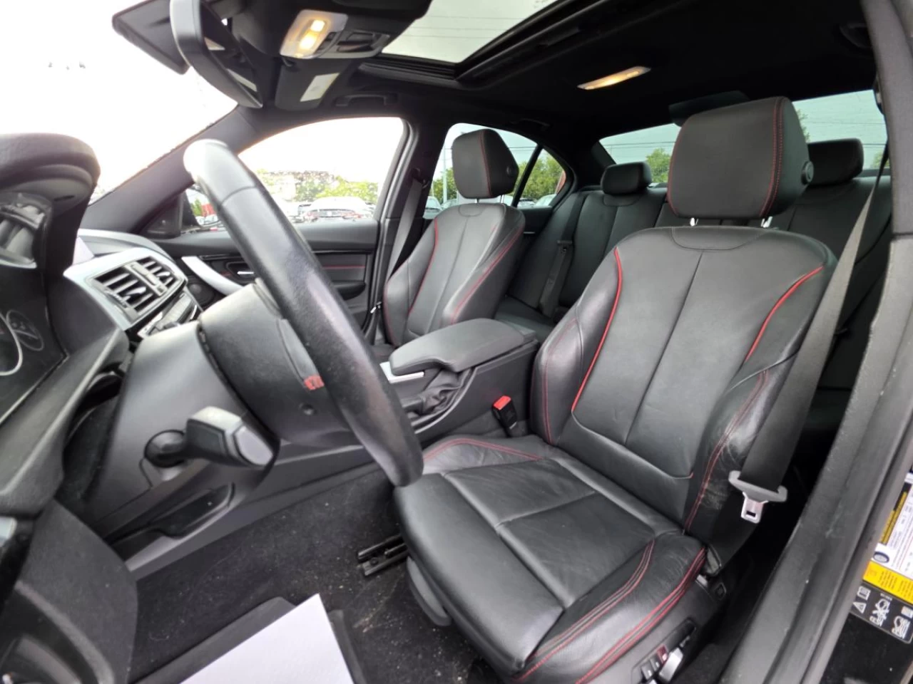 2018 BMW 3 Series Sedan Main Image