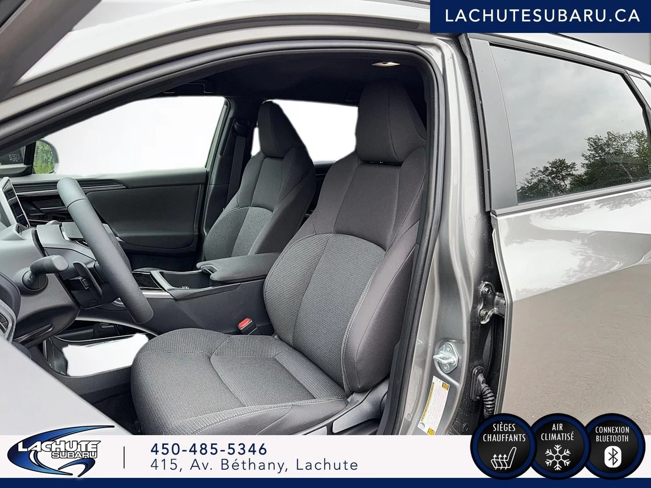 2024 Subaru SOLTERRA RUE AWD Main Image