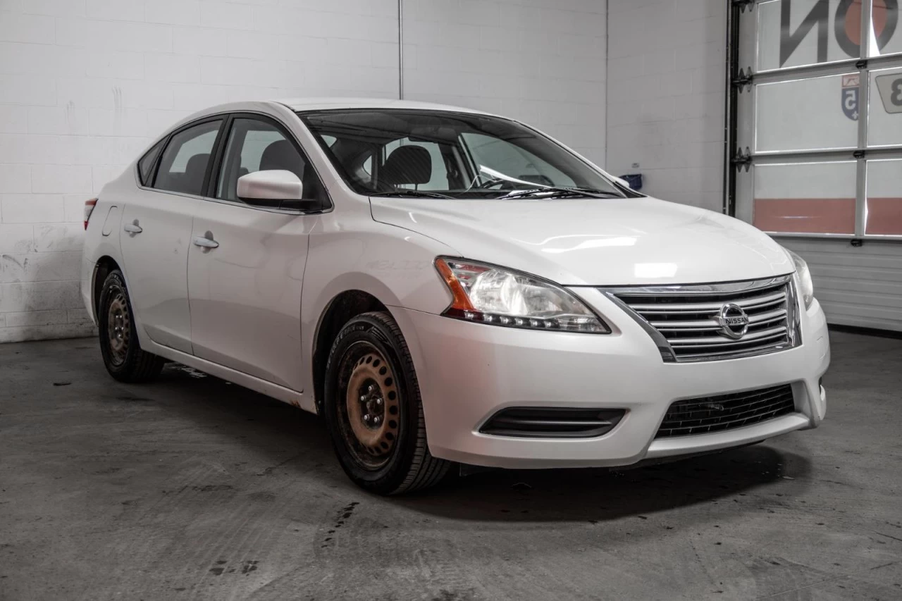 2013 Nissan Sentra Manuell BAS KM GARANTIE 1 AN Image principale
