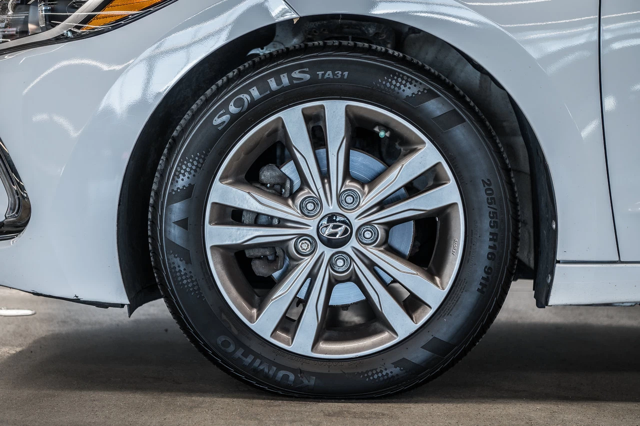 2018 Hyundai Elantra Gl Mags+volant/siege Main Image