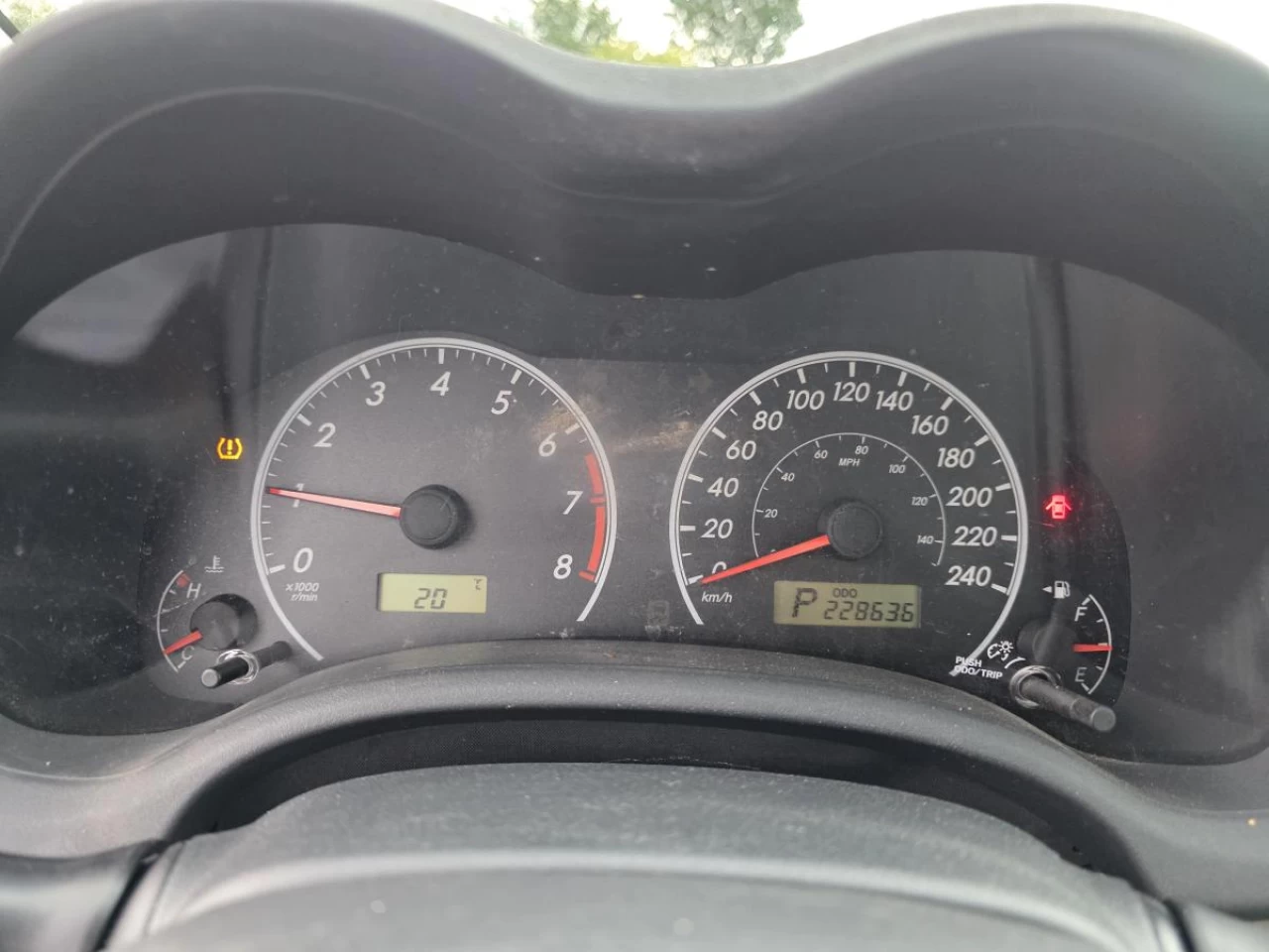 2011 Toyota Corolla 4dr Sdn Auto CE Main Image