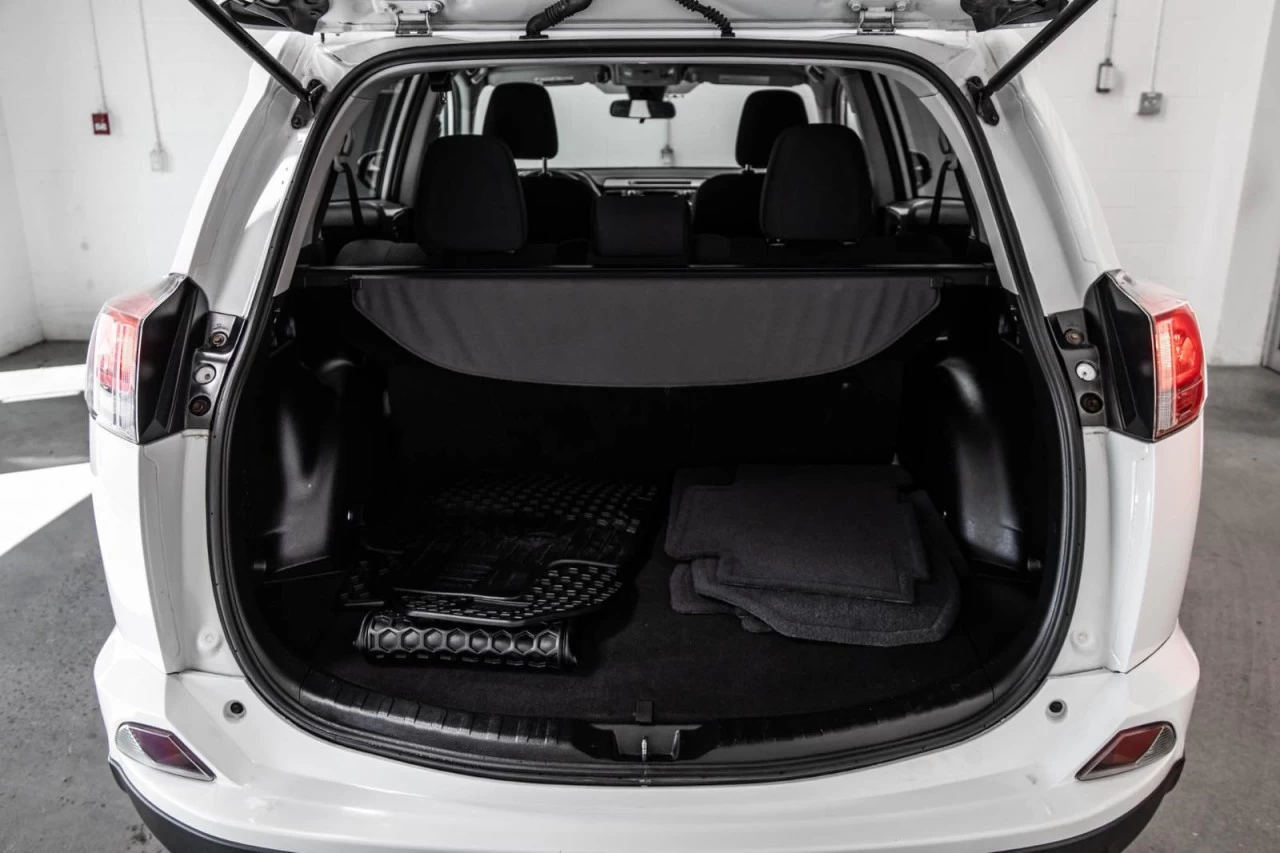 2018 Toyota RAV4 LE AWD MAGS+SIEGES.CHAUFFANTS+CAM.RECUL Main Image