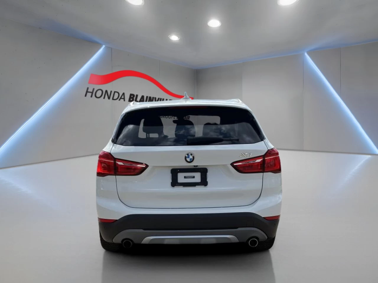 2018 BMW X1 Sports Activity Vehicle Image principale