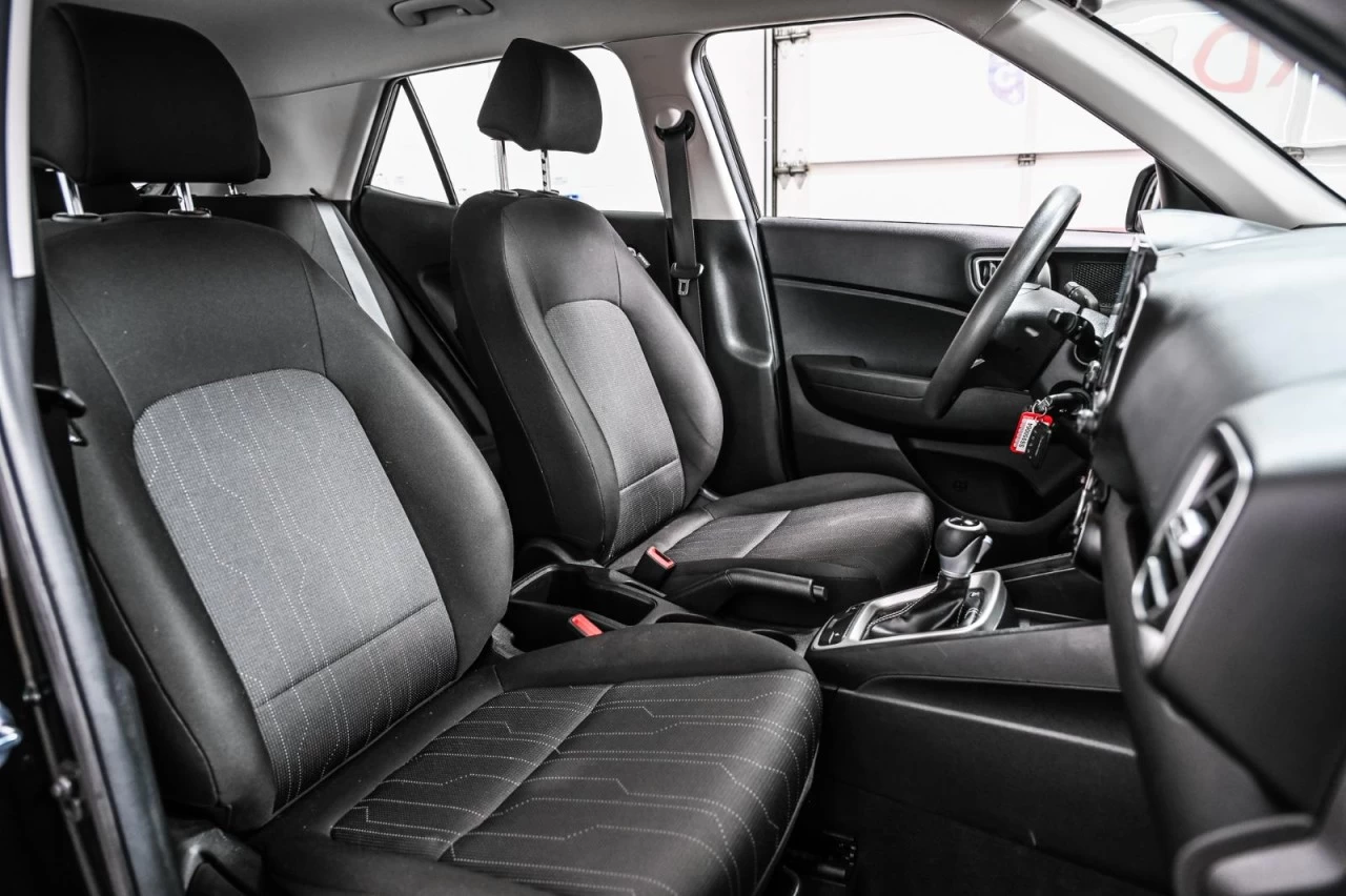 2020 Hyundai Venue Essential SIEGES.CHAUFF+CARPLAY+BLUETOOTH Main Image