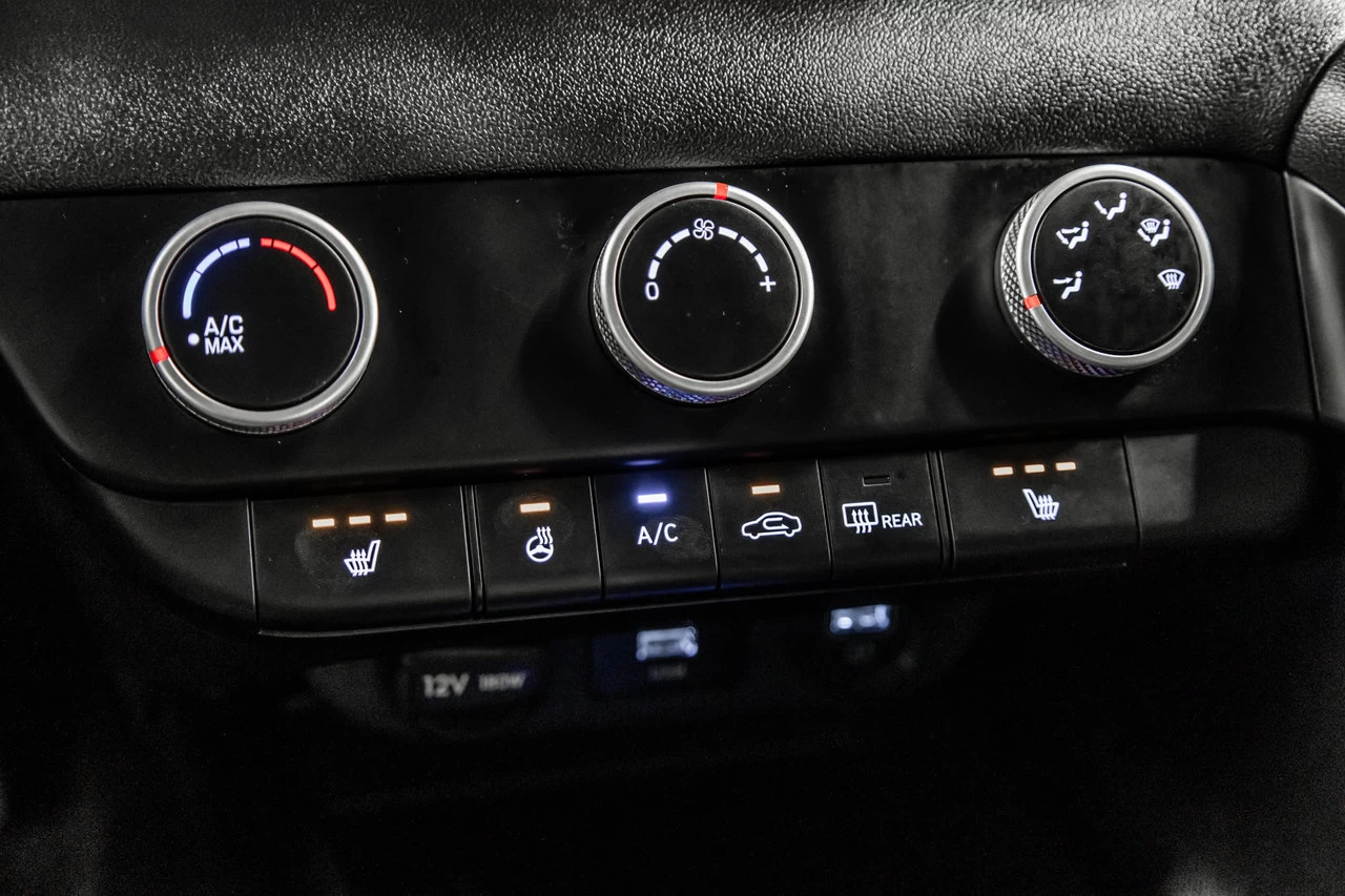 2022 Hyundai Elantra Preferred Image principale