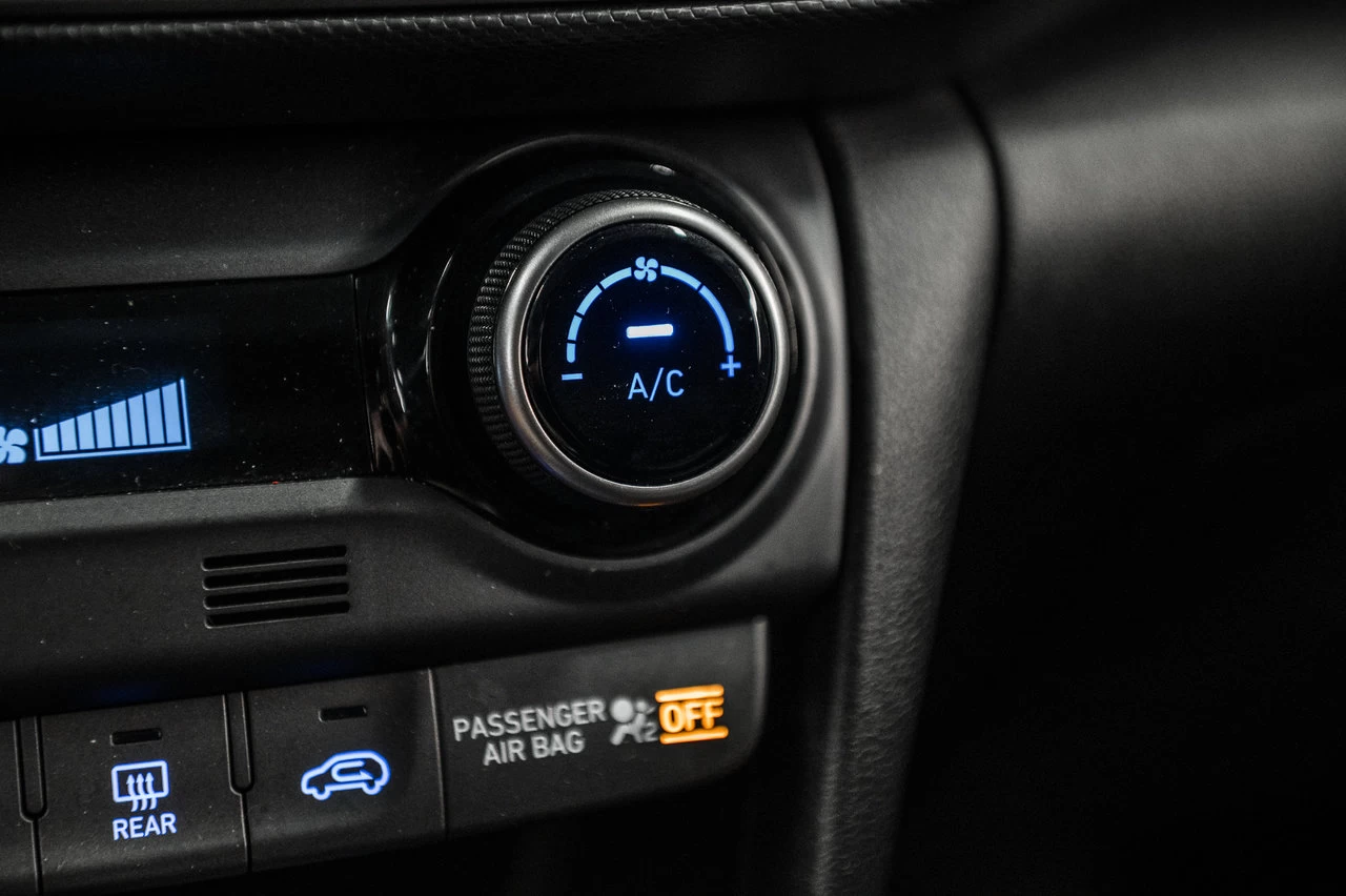 2019 Hyundai Kona Ultimate Awd Main Image