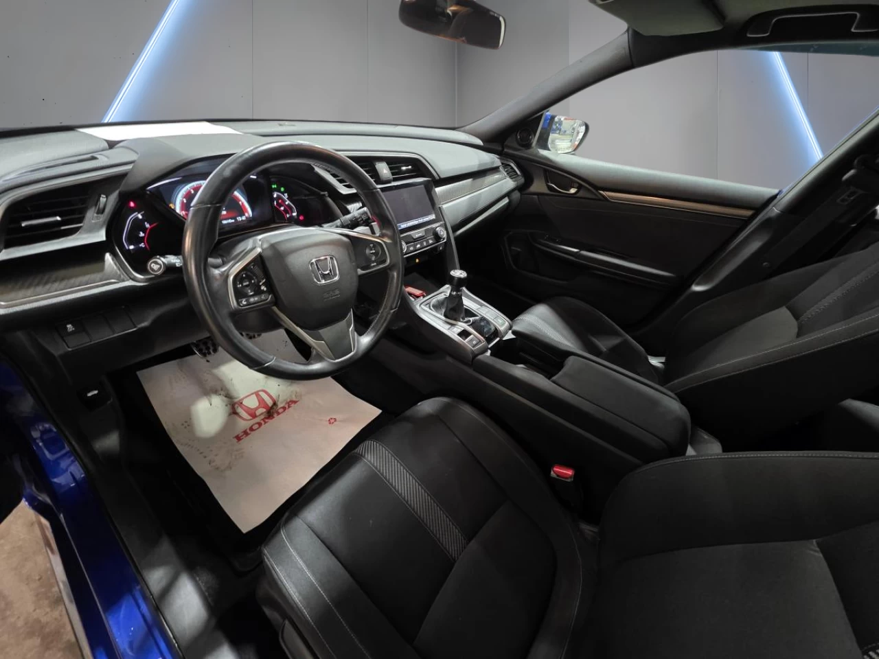 2018 Honda Civic Sport Manual Hatchback Main Image