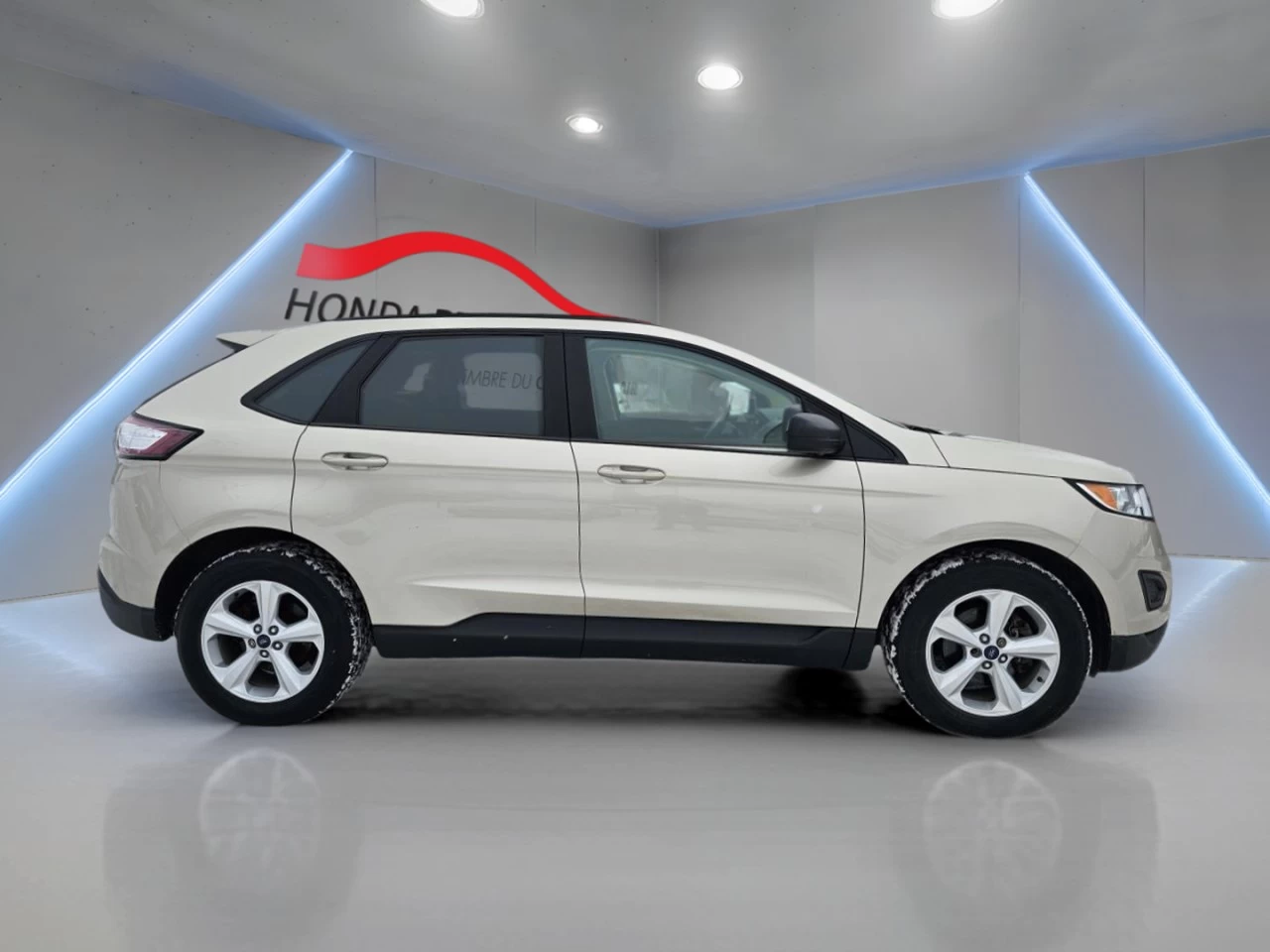 2017 Ford Edge 4dr SE FWD Image principale