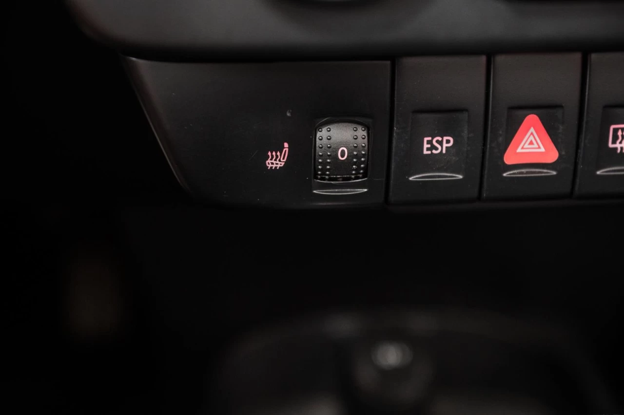 2009 Volkswagen New Beetle Comfortline BAS KM WOW Main Image