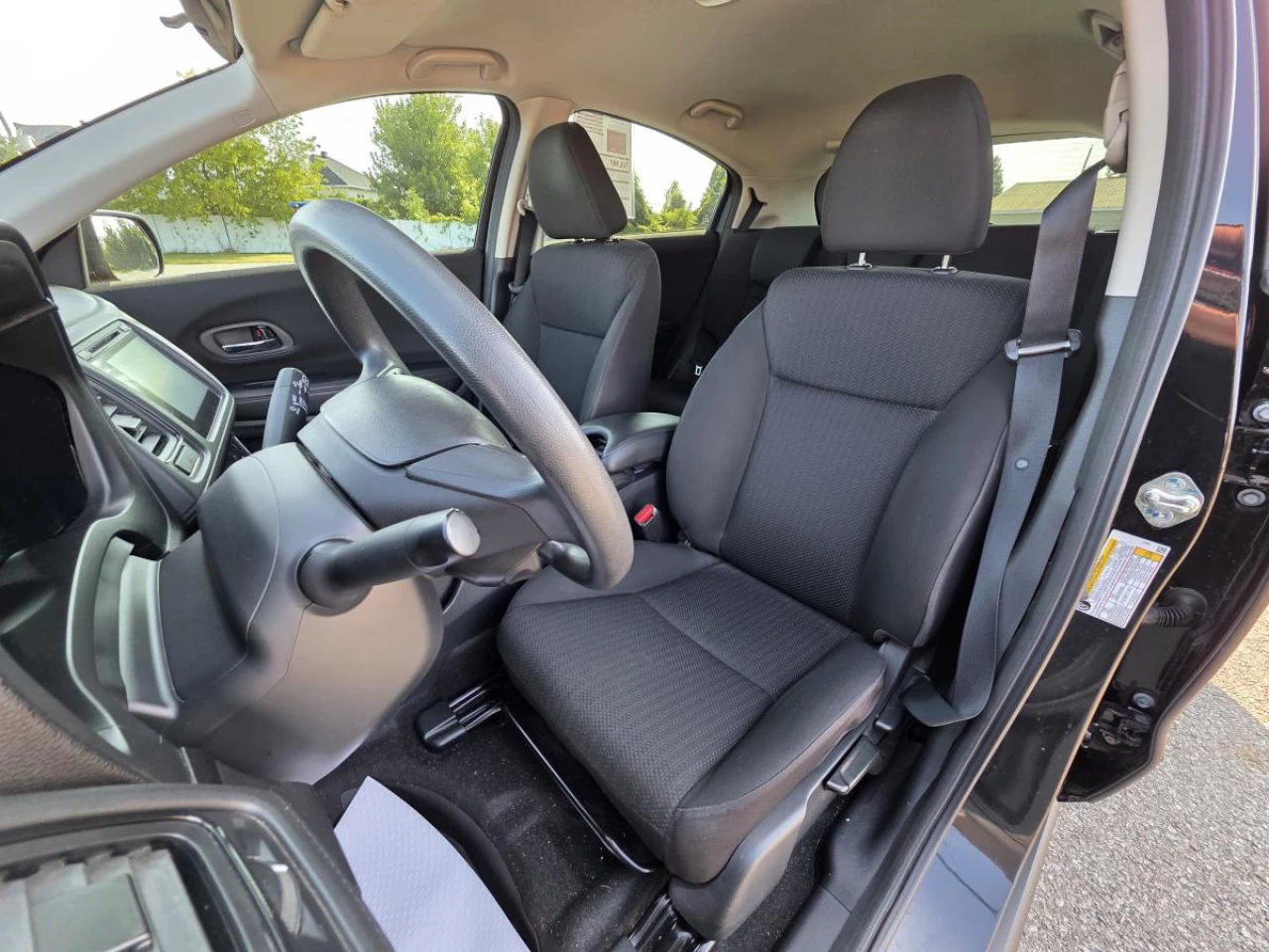 2018 Honda HR-V LX 2WD Manual Main Image