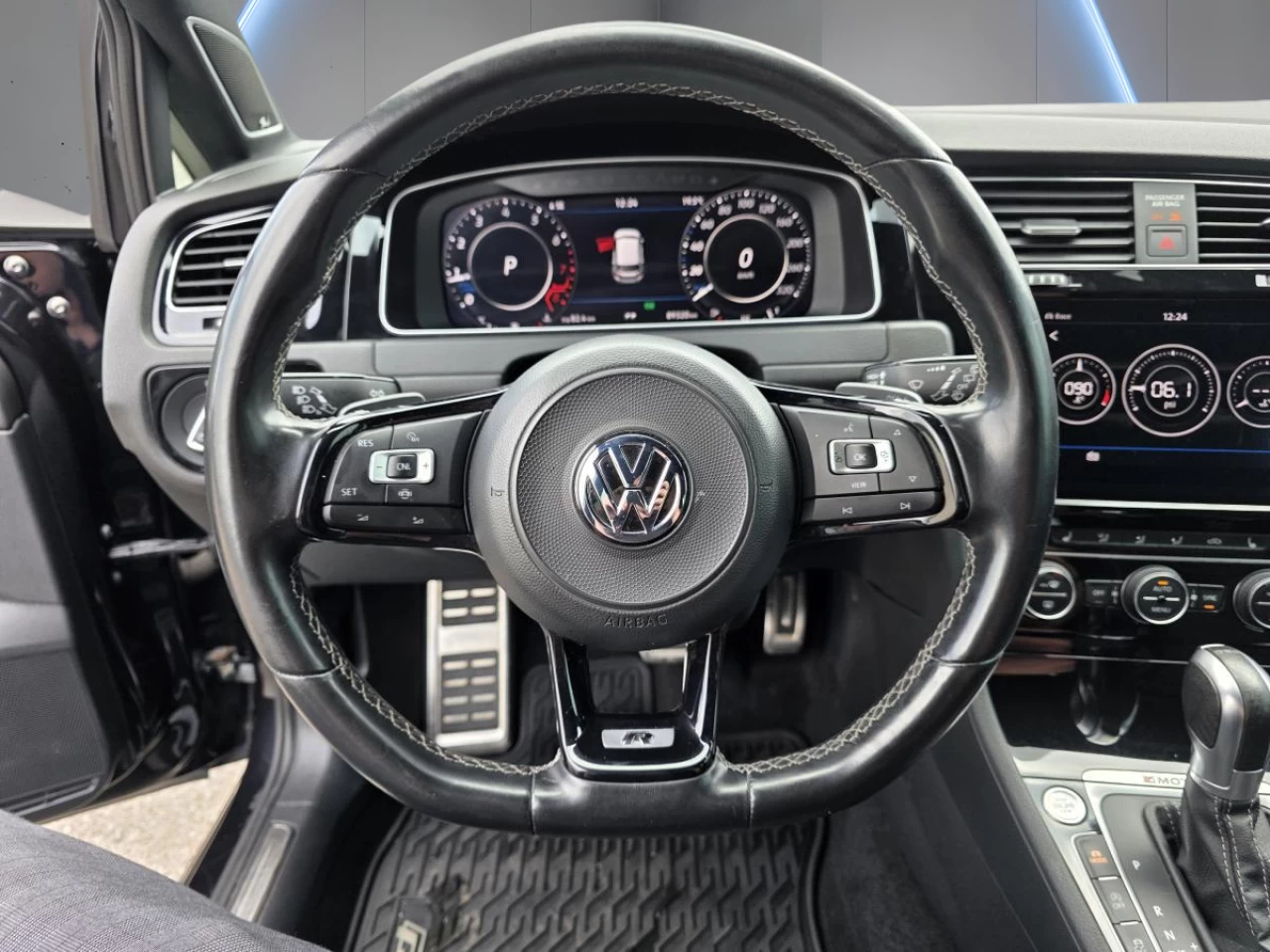 2019 Volkswagen Golf R DSG Main Image