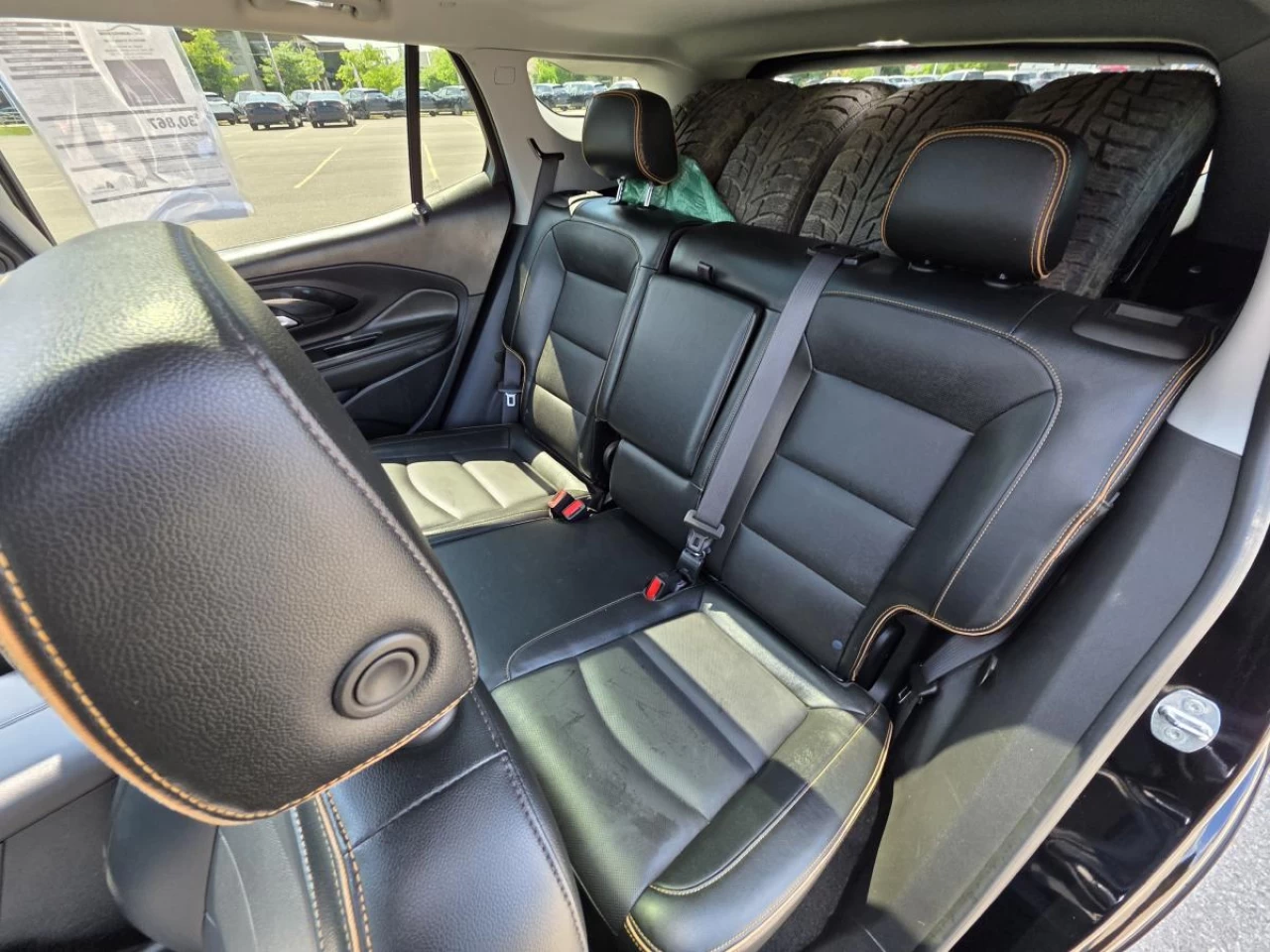 2023 GMC Terrain AWD AT4 Image principale