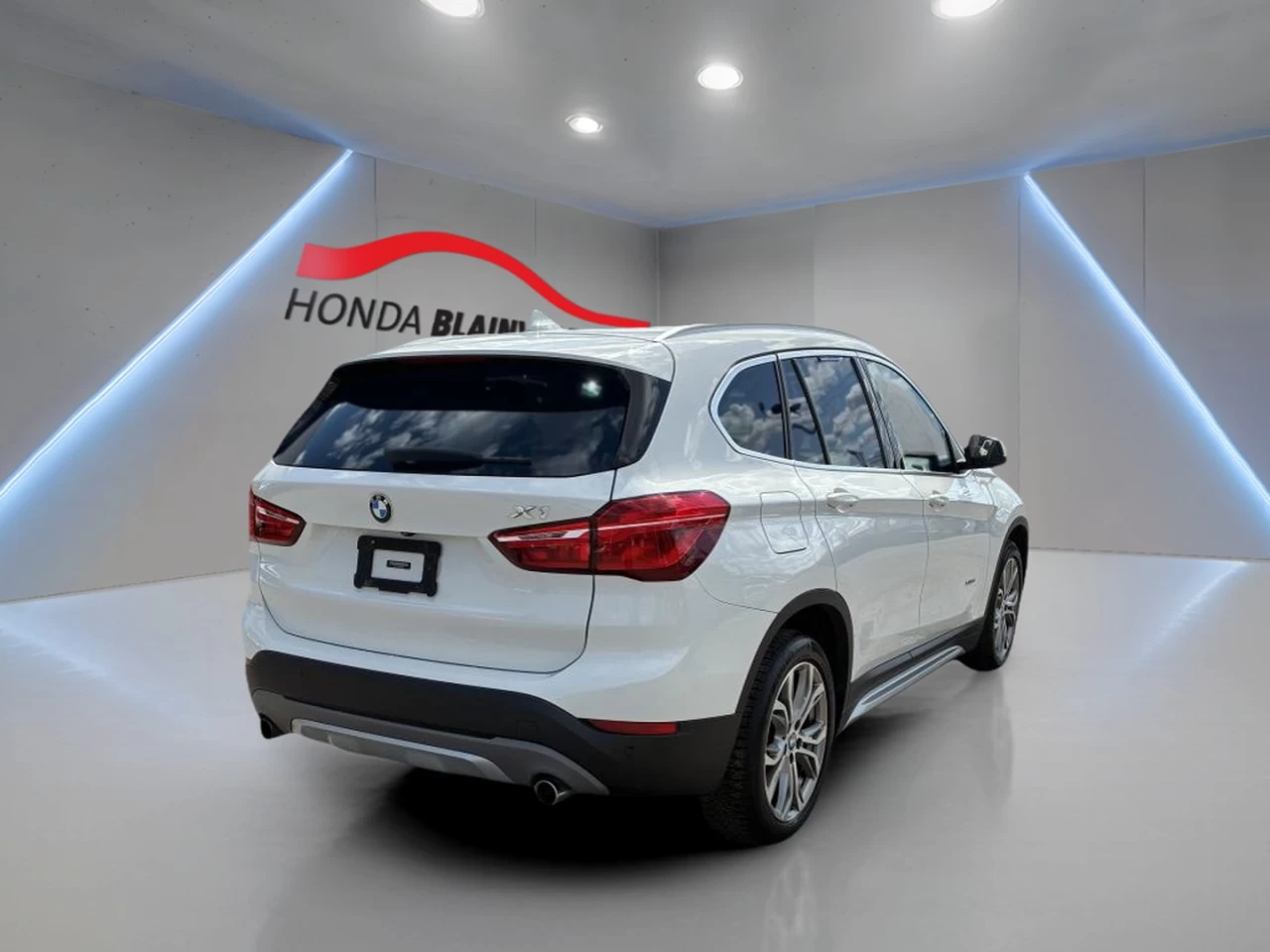 2018 BMW X1 Sports Activity Vehicle Image principale