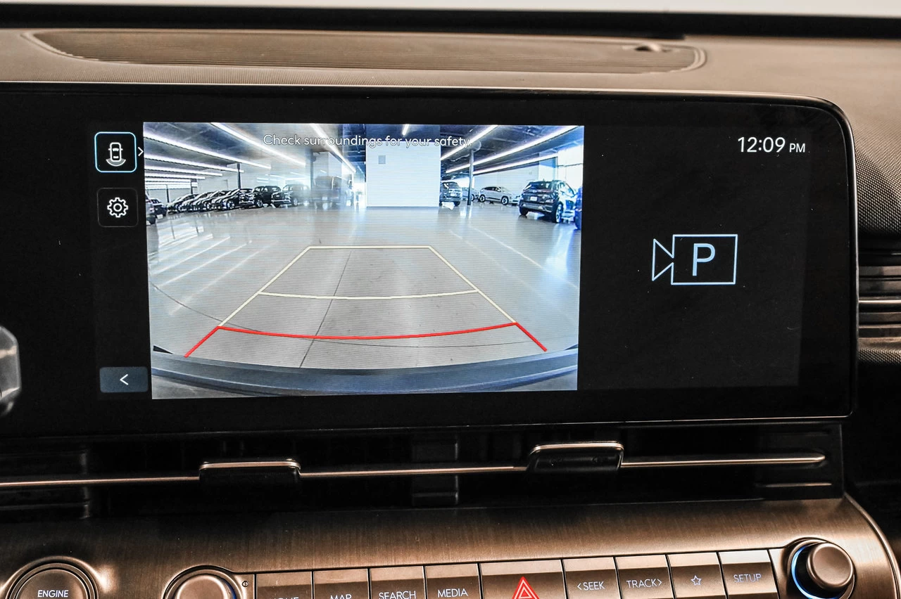 2024 Hyundai Kona Preferred Awd Main Image