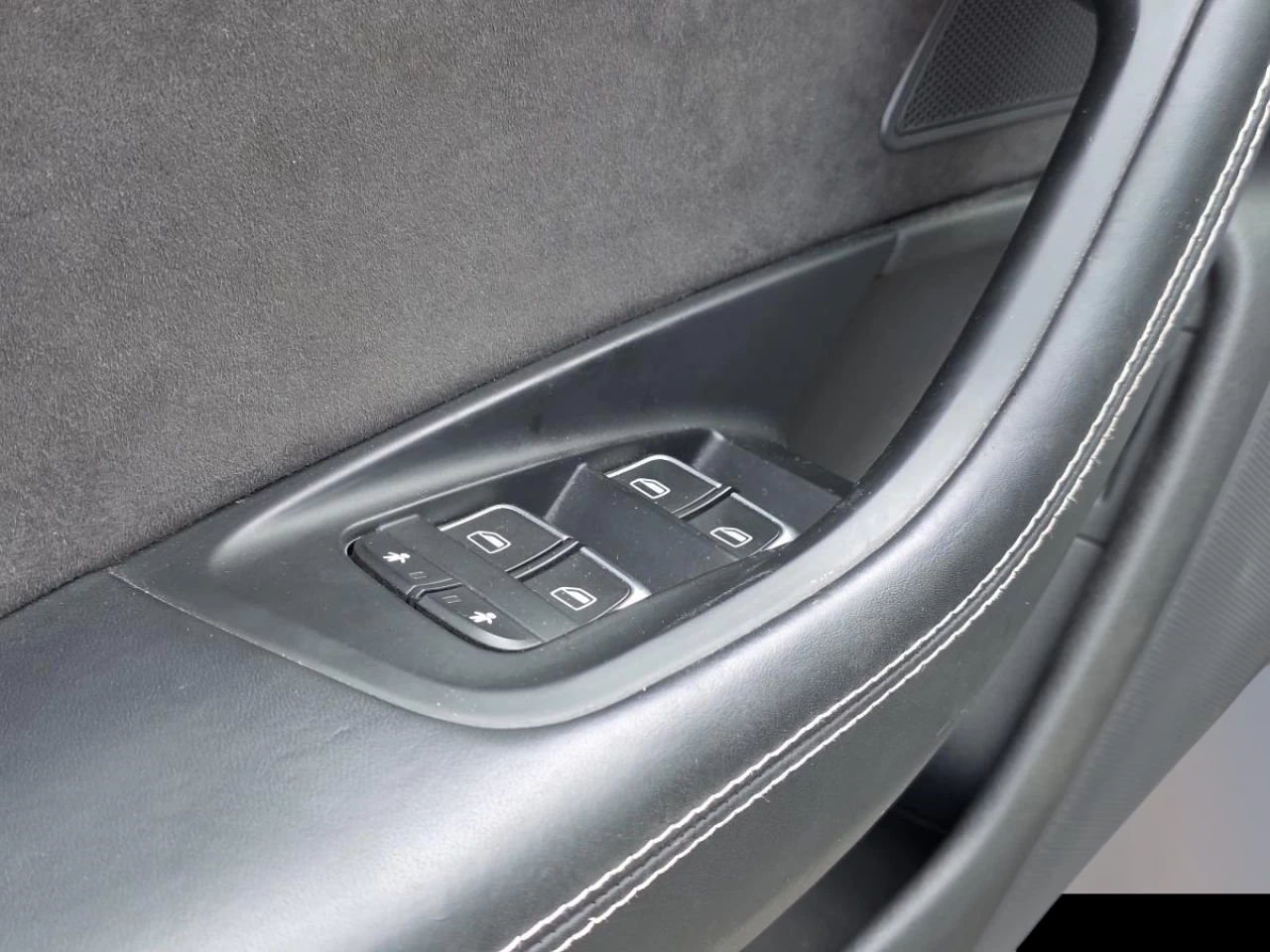 2017 Audi S6 4dr Sdn Image principale