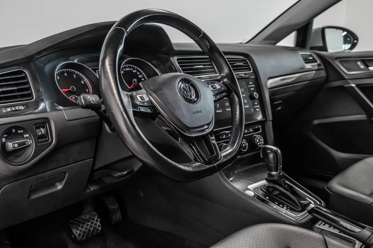 2018 Volkswagen Golf SportWagen Comfortline Main Image