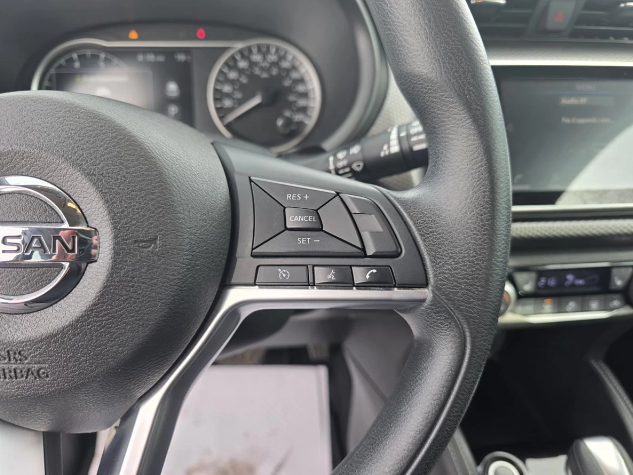 2019 Nissan Kicks S FWD Image principale