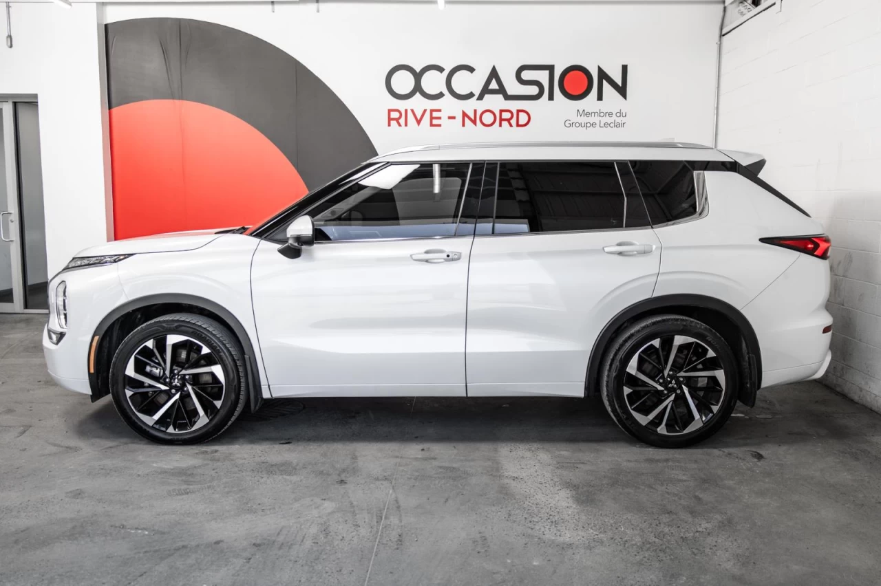 2022 Mitsubishi Outlander GT S-AWC NAVI+TOIT.PANO+CUIR+SIEGES.CHAUFFANTS Main Image