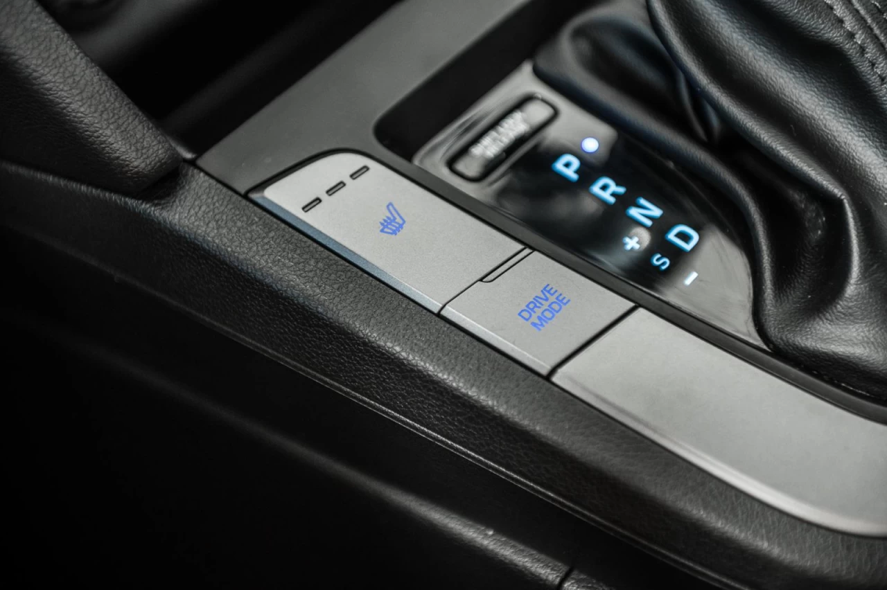 2020 Hyundai Elantra Essential SIEGES.CHAUFFANTS+CARPLAY Main Image