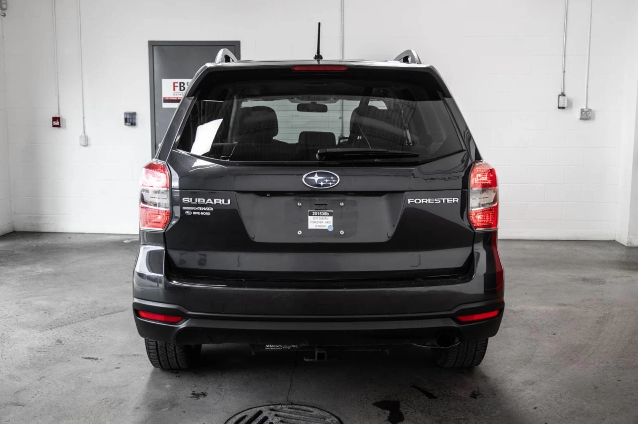 2015 Subaru Forester Touring 4x4 Garantie 1 AN Image principale