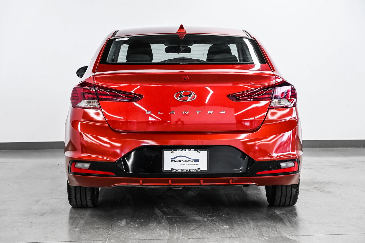 2020 Hyundai Elantra Preferred Main Image