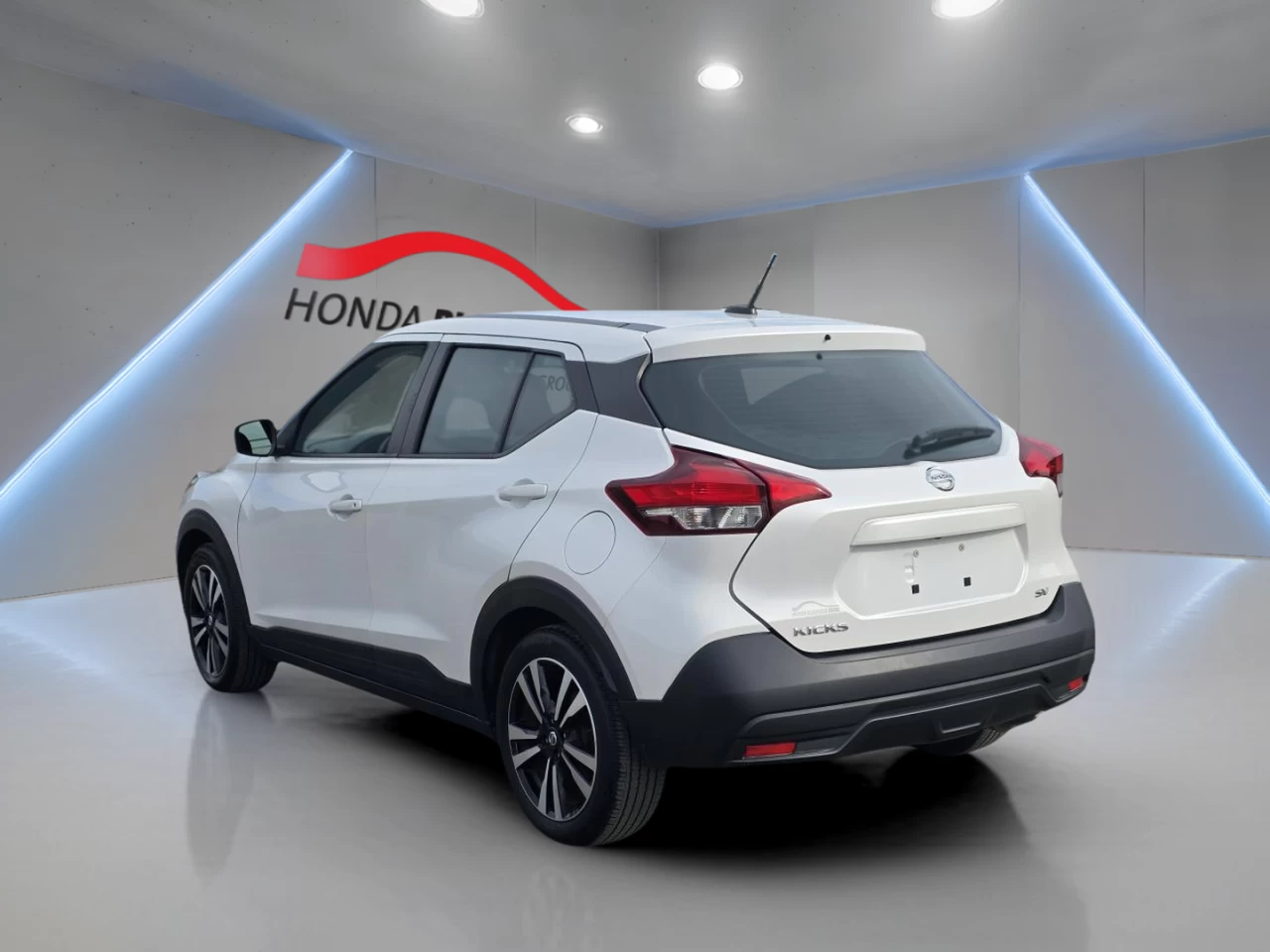 2019 Nissan Kicks S FWD Image principale