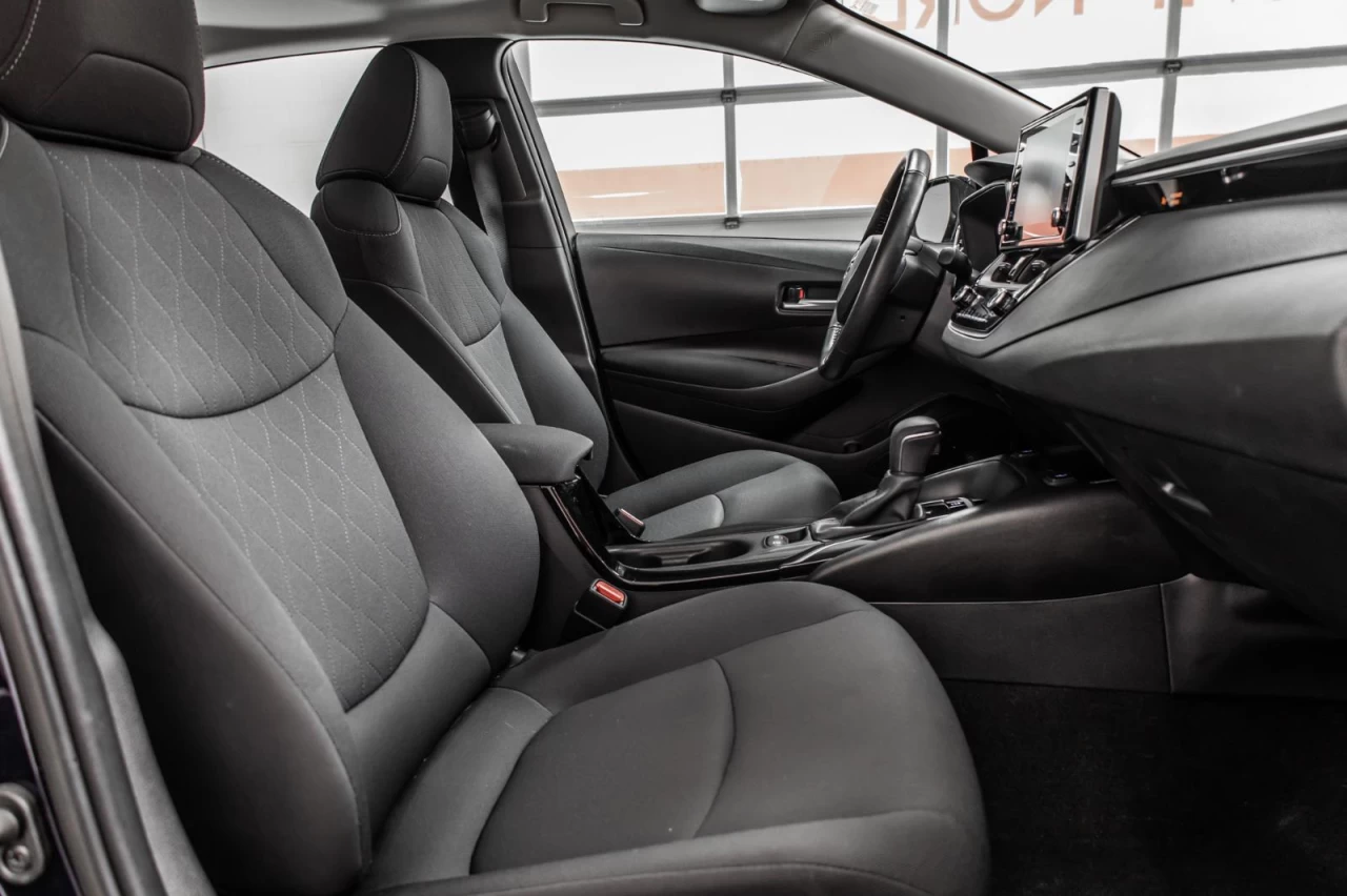 2021 Toyota Corolla LE MAGS+TOIT.OUVRANT+SIEGES.CHAUFF+BLUETOOTH Main Image