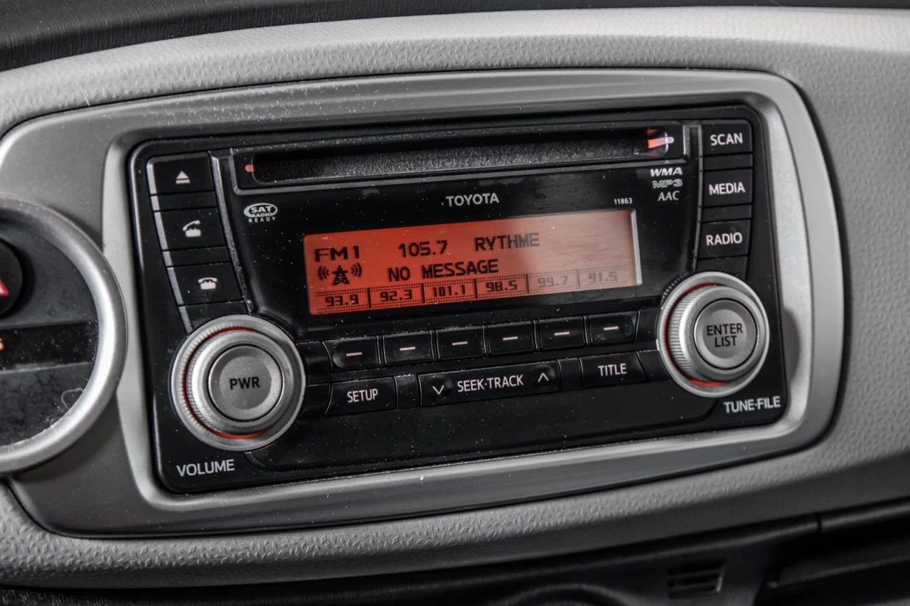 2013 Toyota Yaris Manuelle Garantie 1 AN Image principale