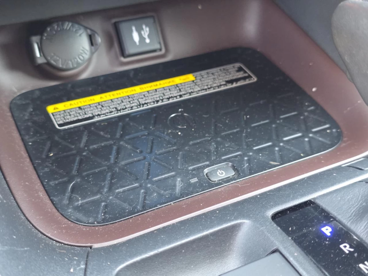2019 Toyota RAV4 AWD Hybrid Limited Image principale