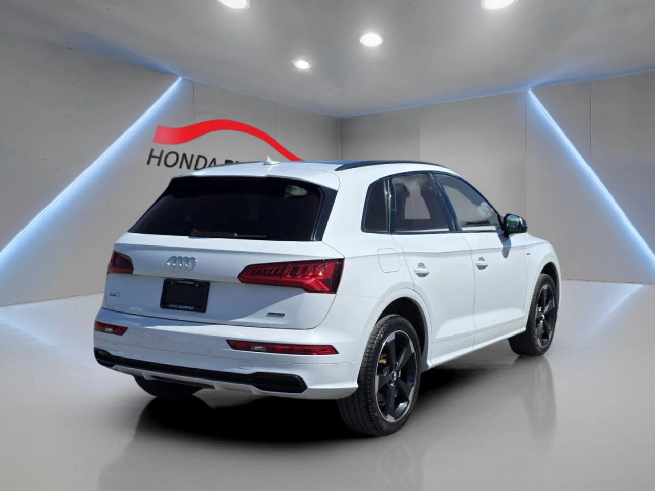 2020 Audi Q5 Progressiv 45 TFSI quattro Main Image