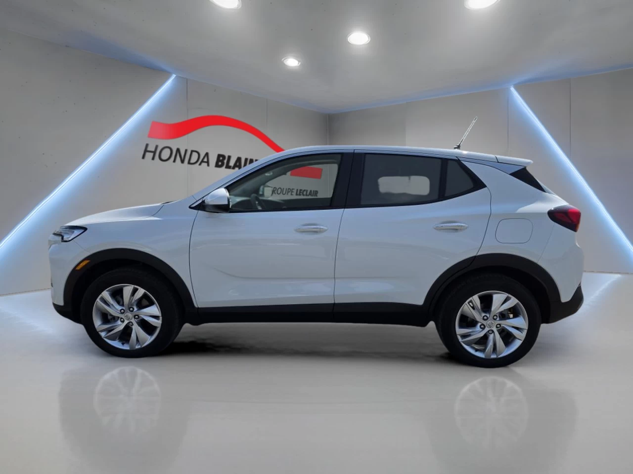 2025 Buick Encore GX Preferred AWD Main Image