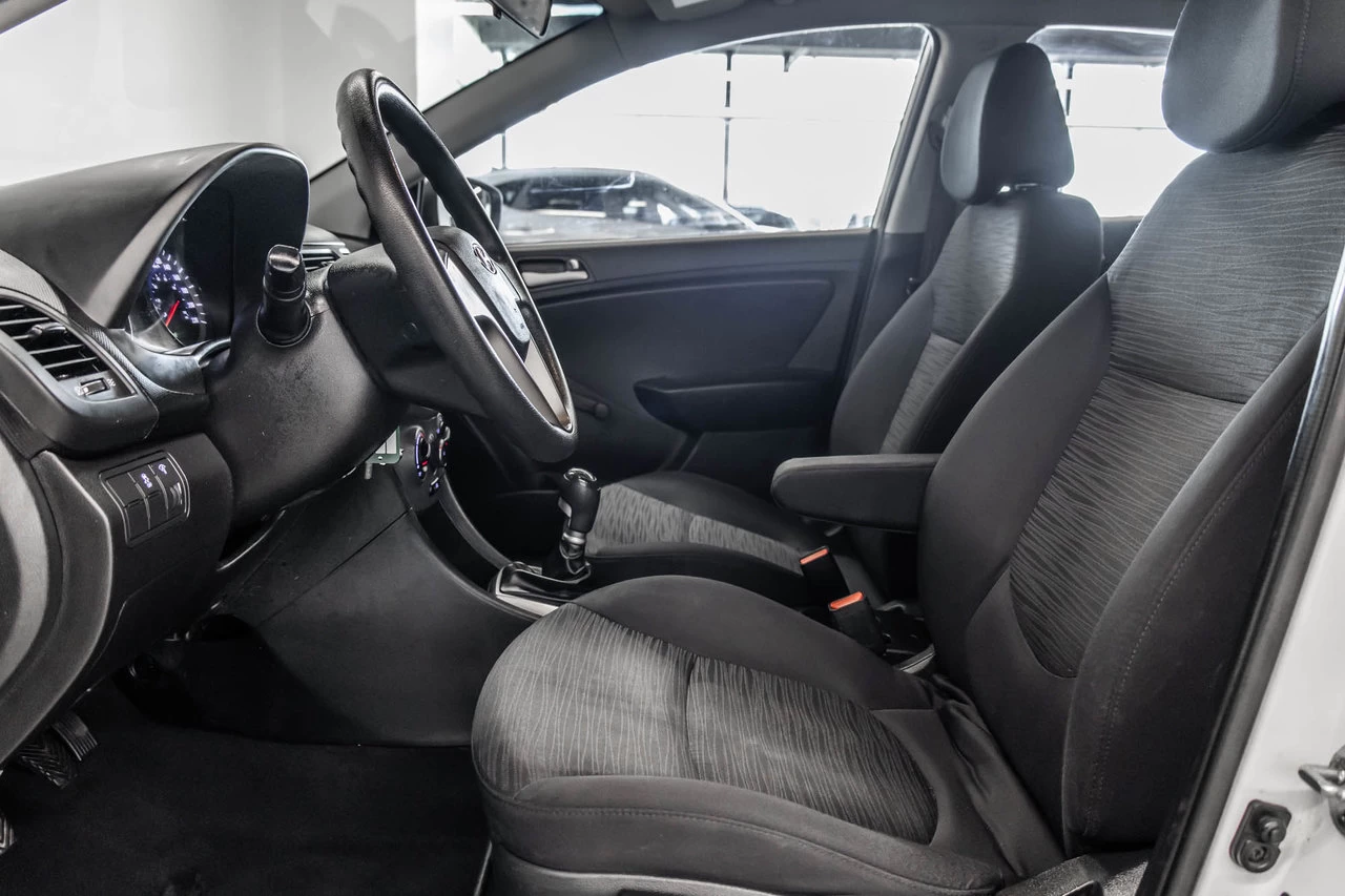 2017 Hyundai Accent L A/c Main Image