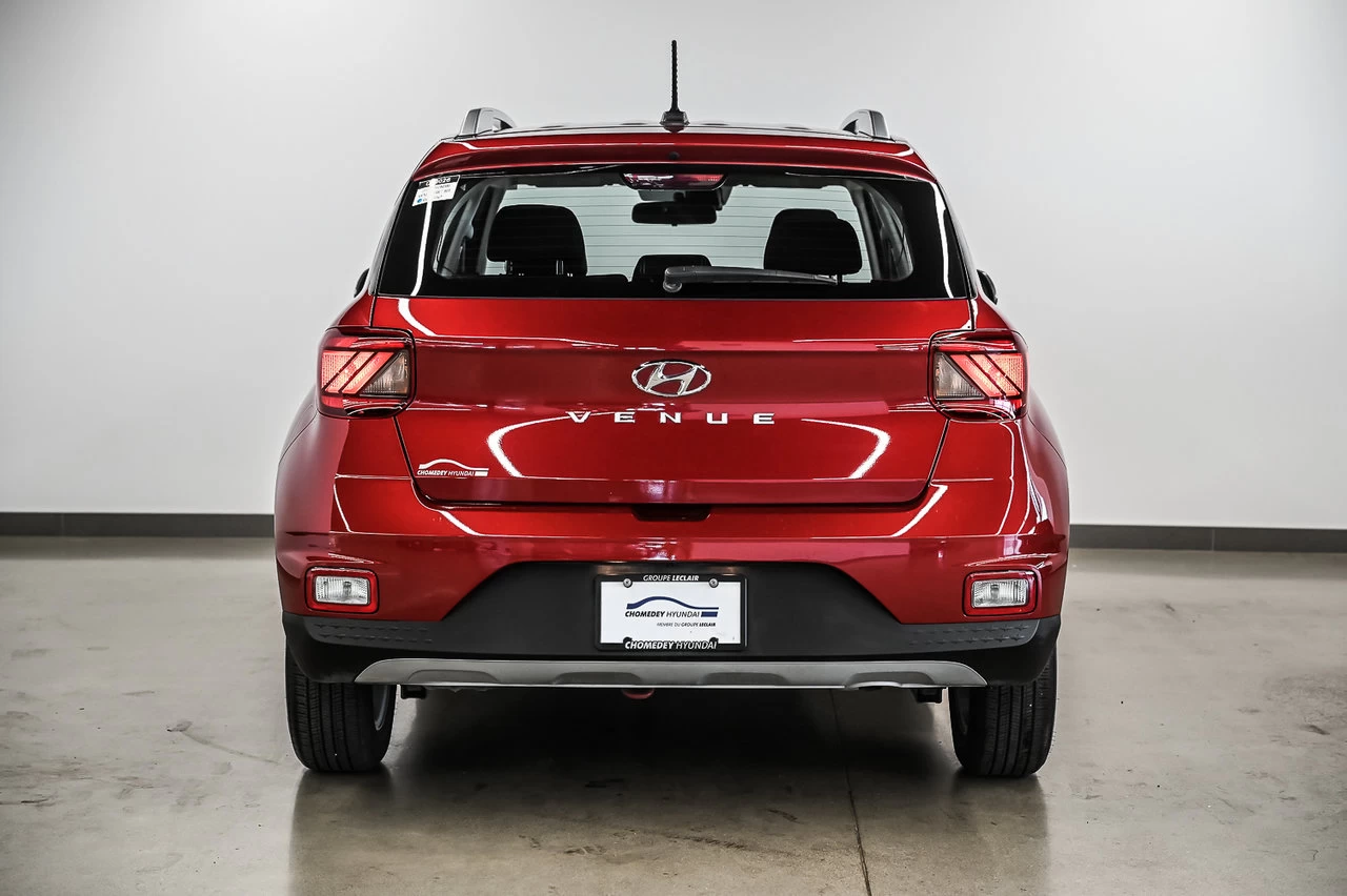 2024 Hyundai Venue Preferred Image principale