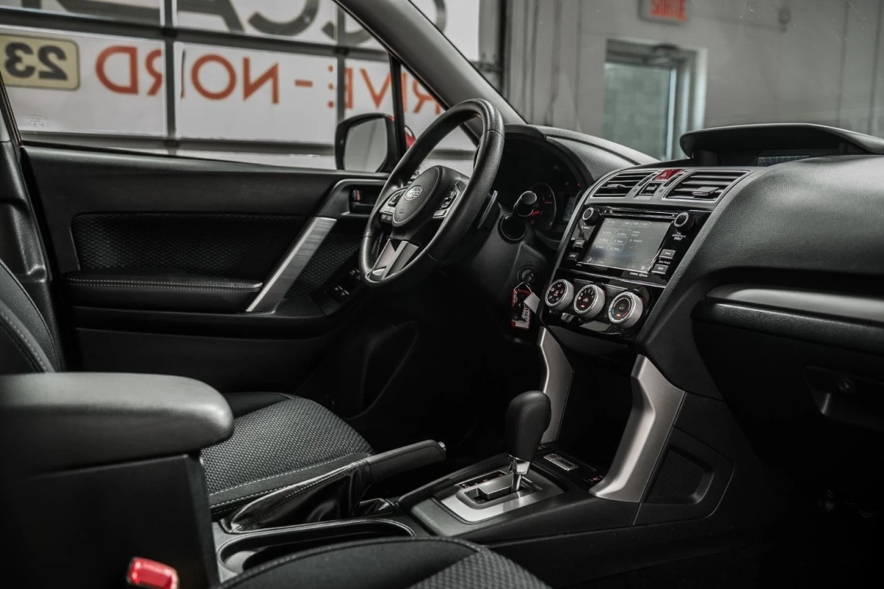 2018 Subaru Forester Convenience SIEGES.CHAUFF+CARPLAY+BLUETOOTH Image principale