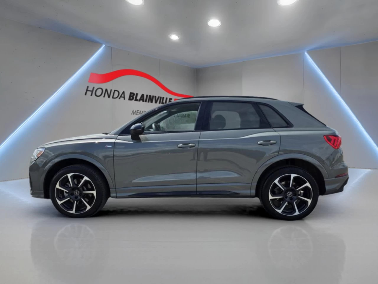 2024 Audi Q3 Progressiv 45 TFSI quattro Image principale