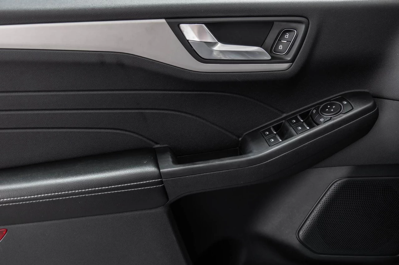 2021 Ford Escape SEL Hybrid AWD+NAVI+CUIR+SIEGES.CHAUFF+BLUETOOTH Image principale