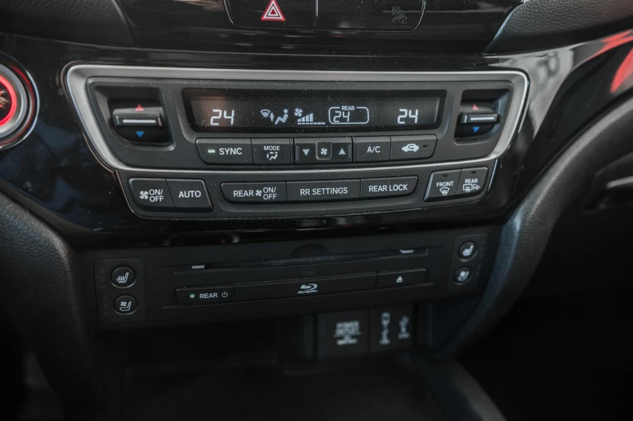 2017 Honda Pilot 4WD Touring Garantie 1 AN Main Image
