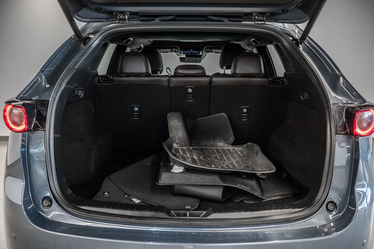 2021 Mazda CX-5 Signature Awd Main Image