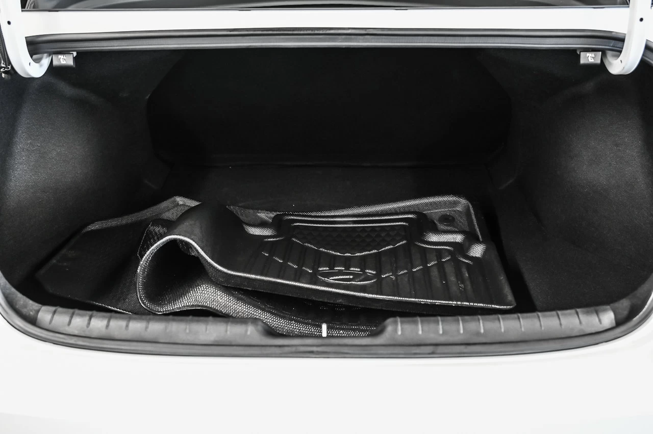 2022 Hyundai Elantra Preferred Image principale