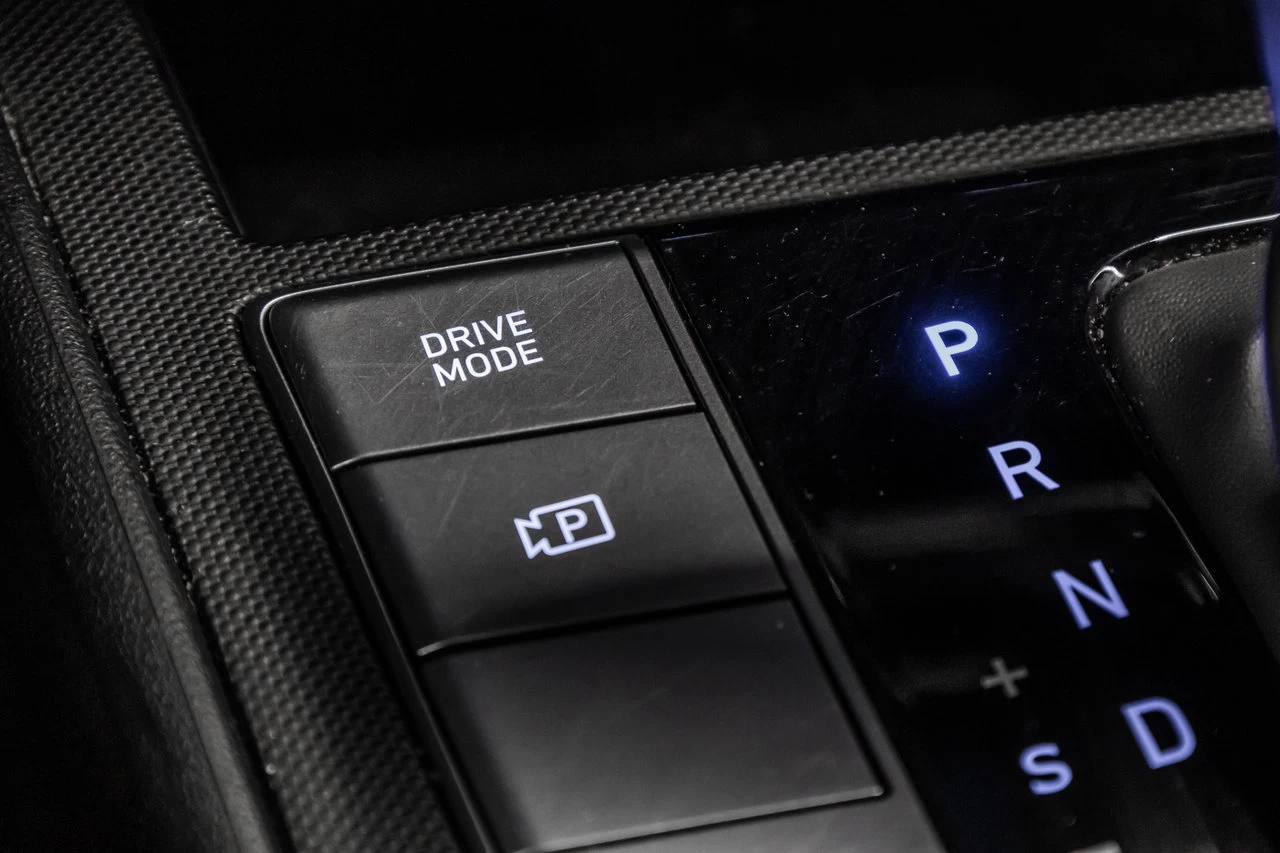 2022 Hyundai Elantra Essential Image principale